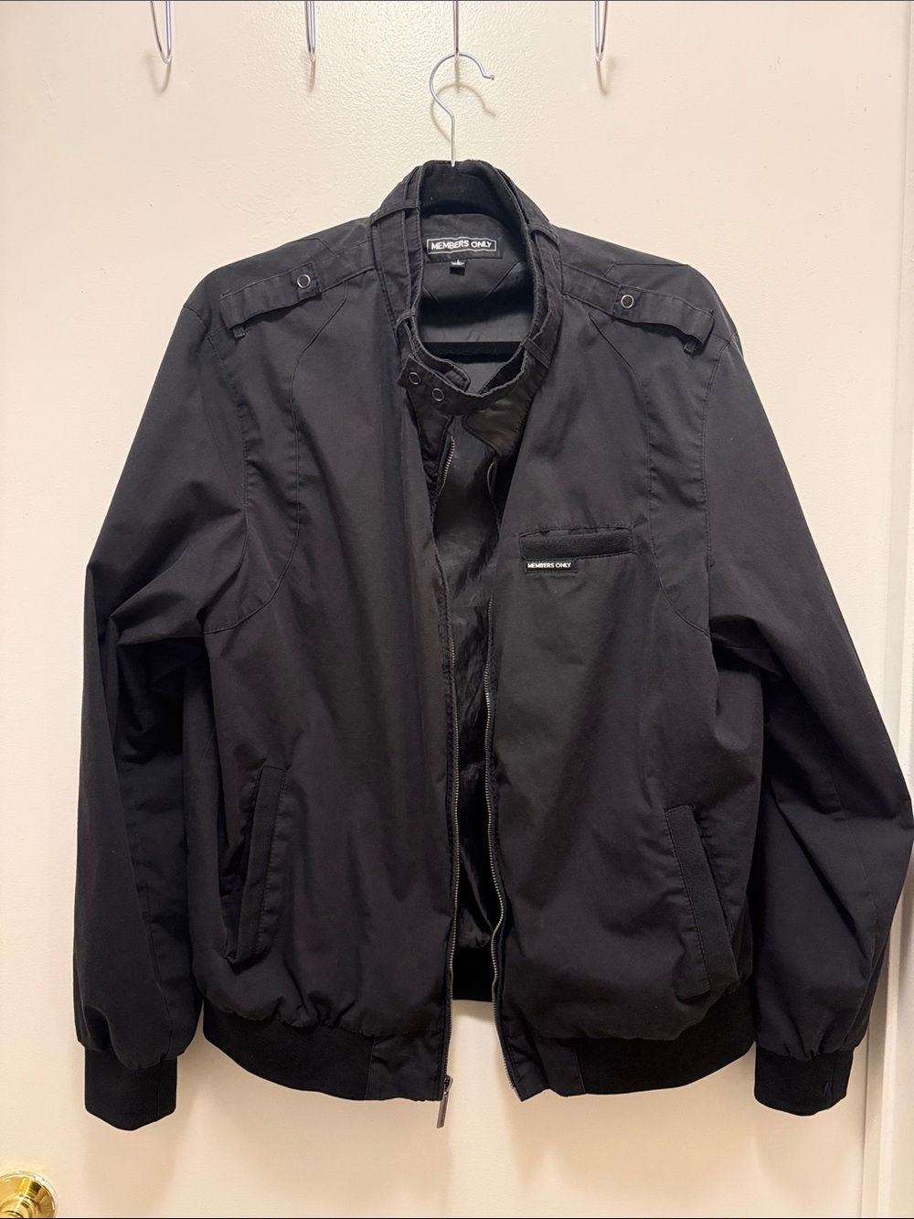 Members Only Men’s Black iconic racer Jacket